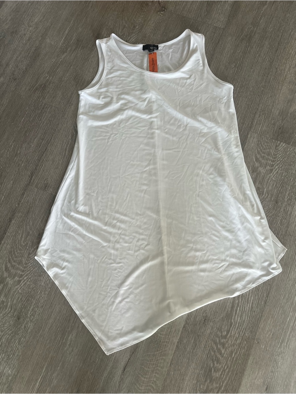 SUN KIM Lightweight White Asymmetric Tank Top